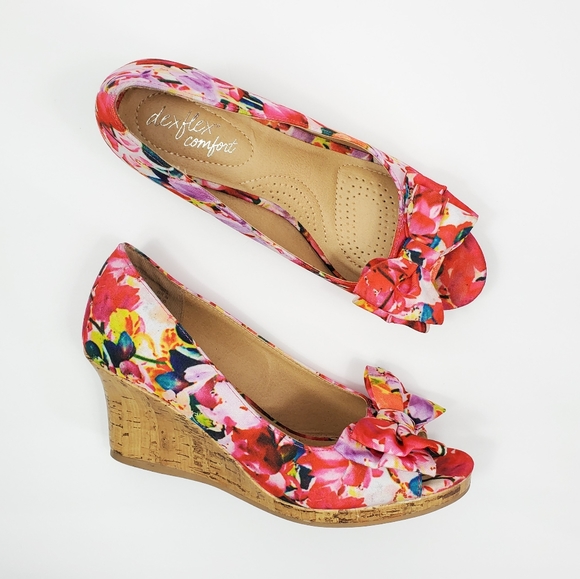 dexflex comfort shoes wedges